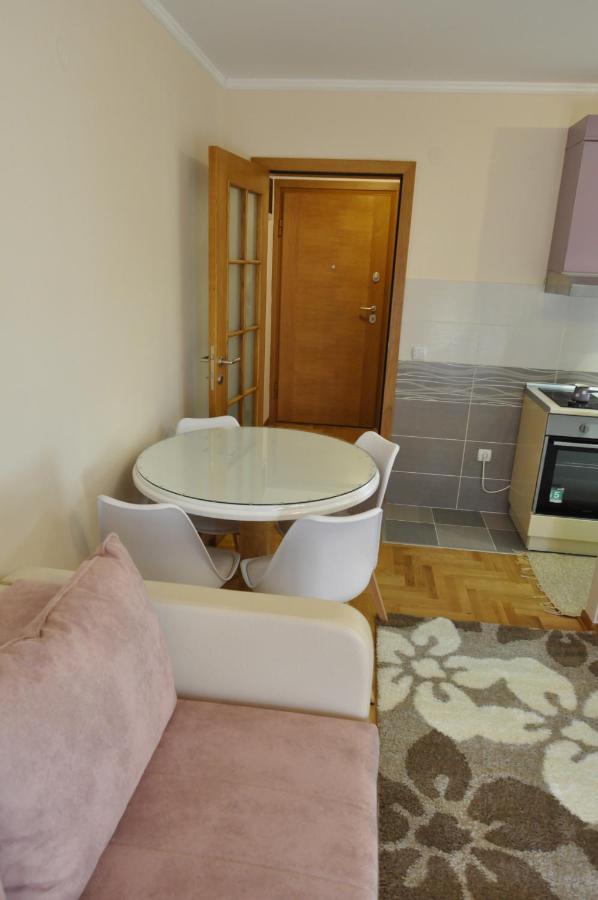 Alex 2 Apartman Vrnjačka Banja Camera foto
